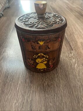 Vintage Treasure Craft Hand-Painted faux Wooden ceramic Tea Canister